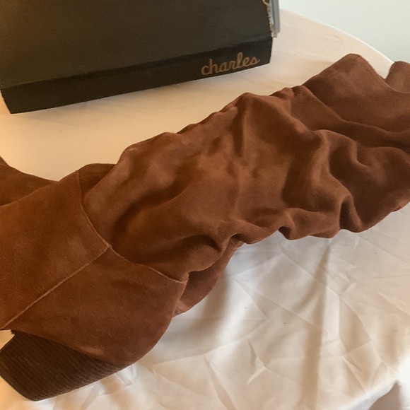 New Slouchy rust suede Boot - Picture 6 of 6